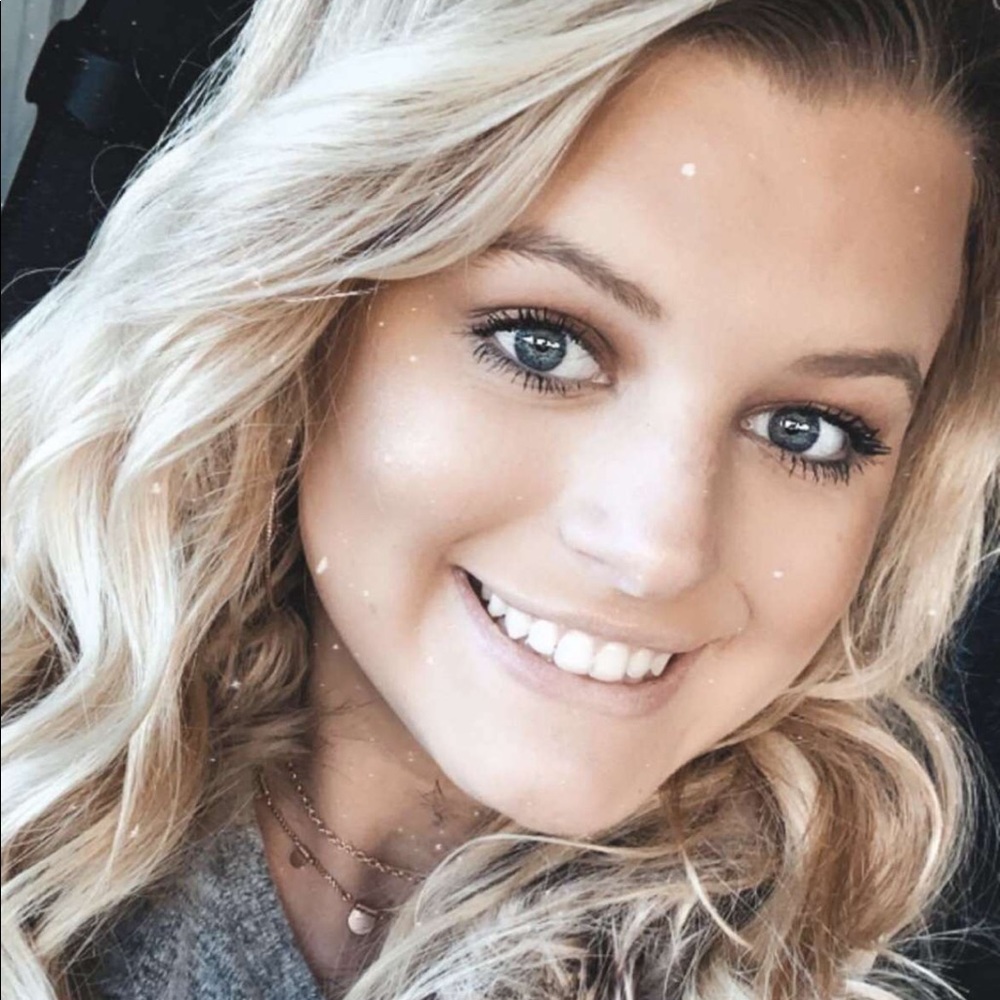 Meet your Posher, Grace